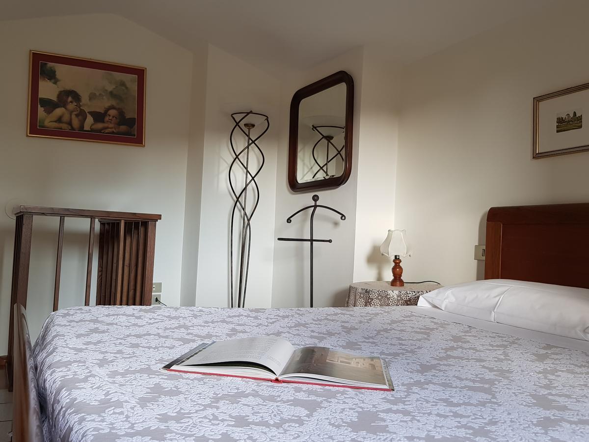 Guest House Il Giardino Colle Val D'Elsa Εξωτερικό φωτογραφία