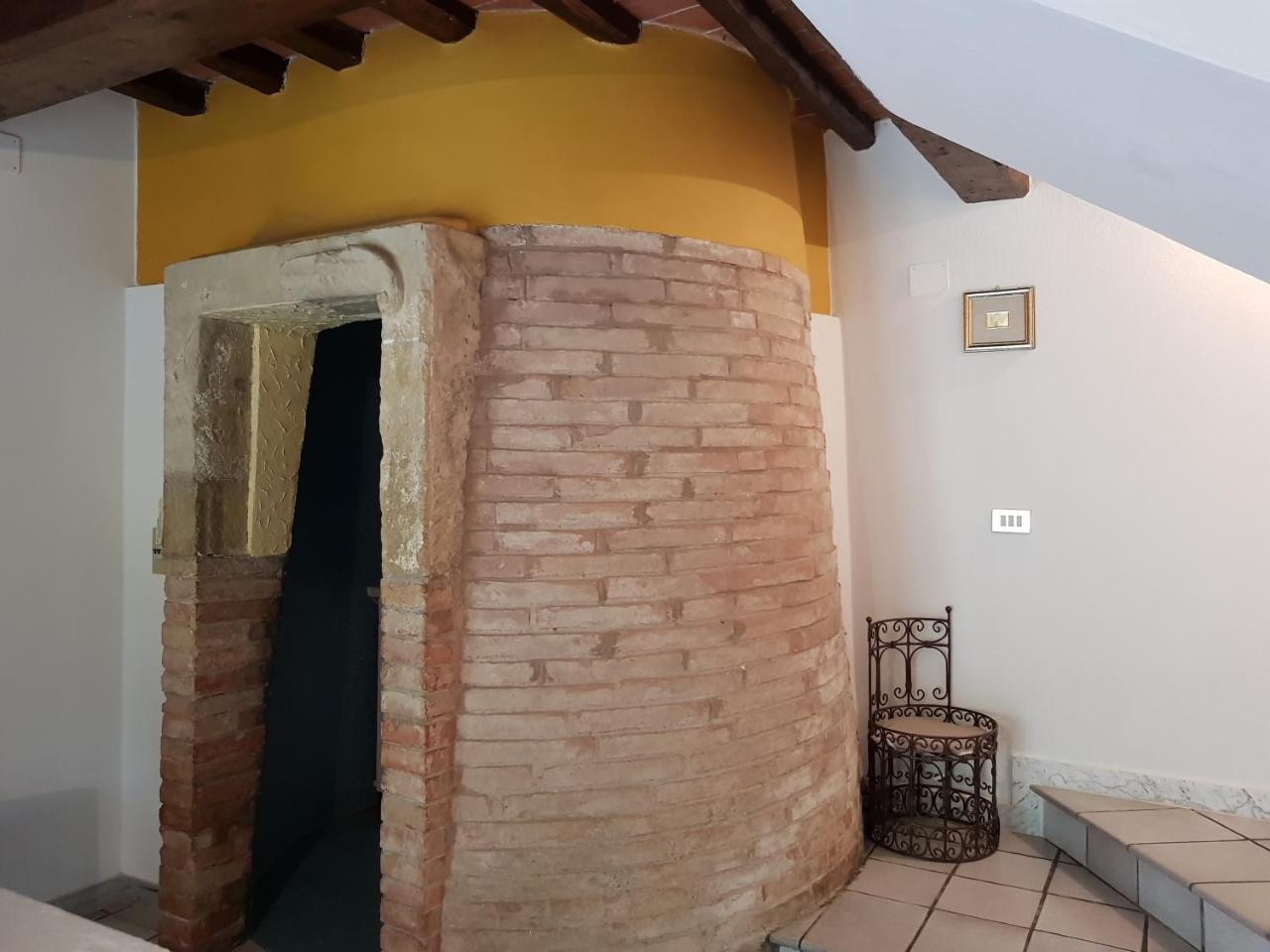 Guest House Il Giardino Colle Val D'Elsa Εξωτερικό φωτογραφία