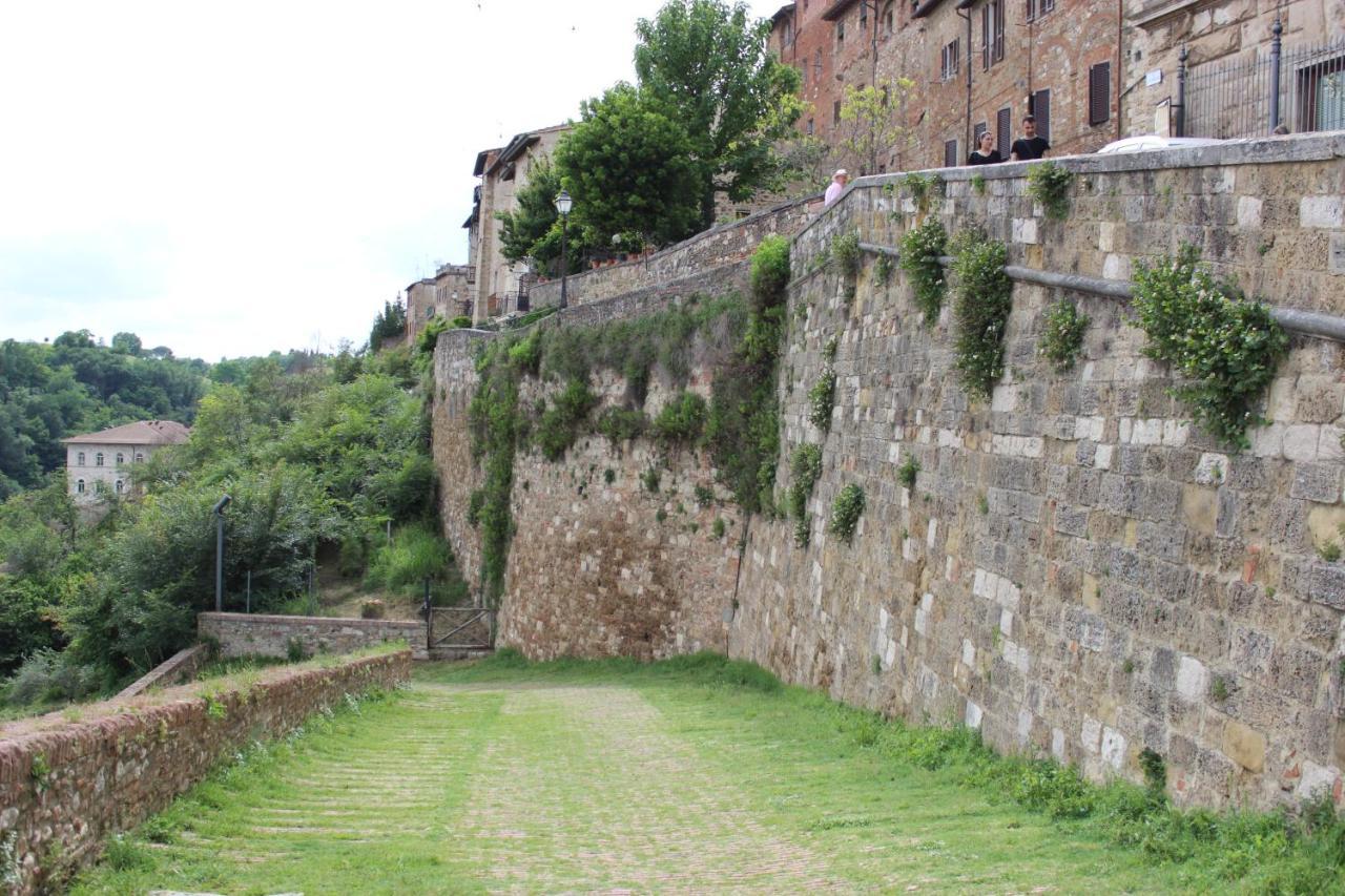 Guest House Il Giardino Colle Val D'Elsa Εξωτερικό φωτογραφία